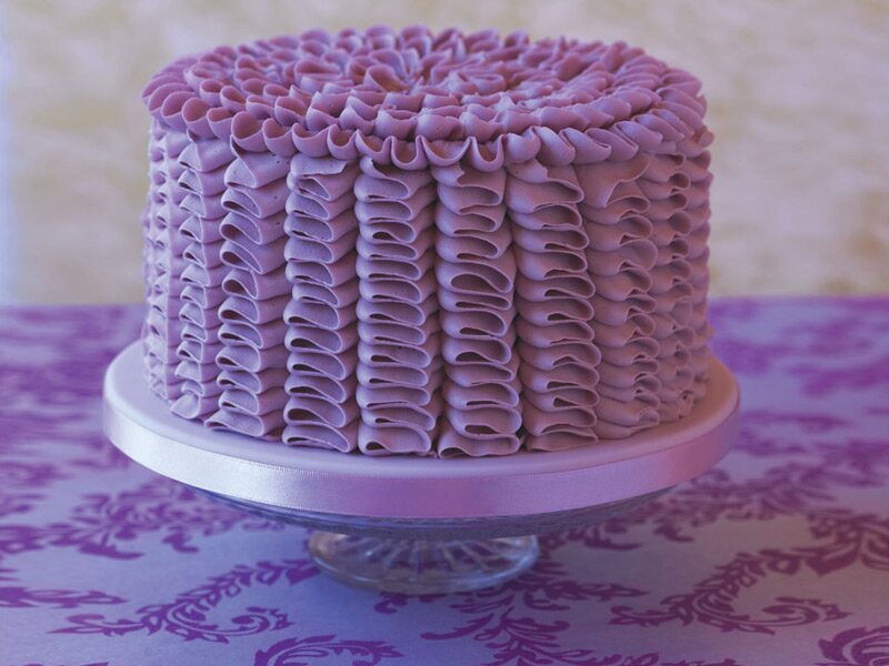 cake decorating